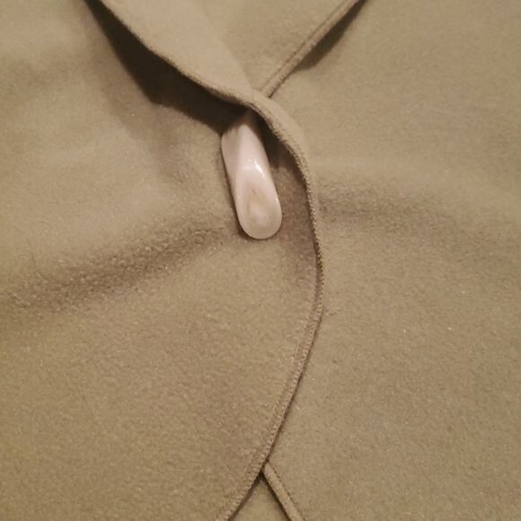 Janka Polartek Mint Green Unique Button Sz OS Jacket Shawl Cape WHEELCHAIR USE‎ - Picture 5 of 10